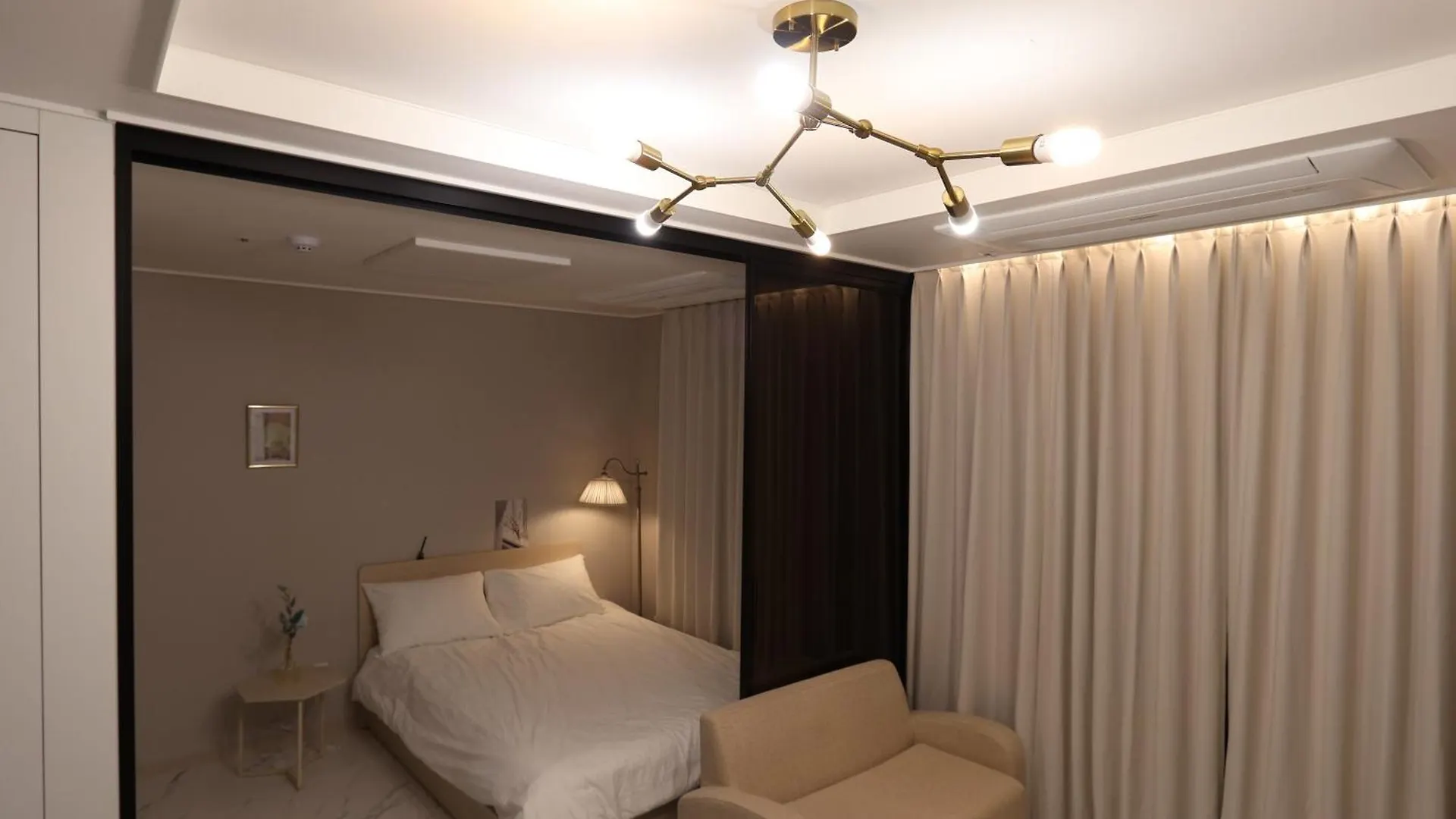 City Hall,Central Seoul Apartment