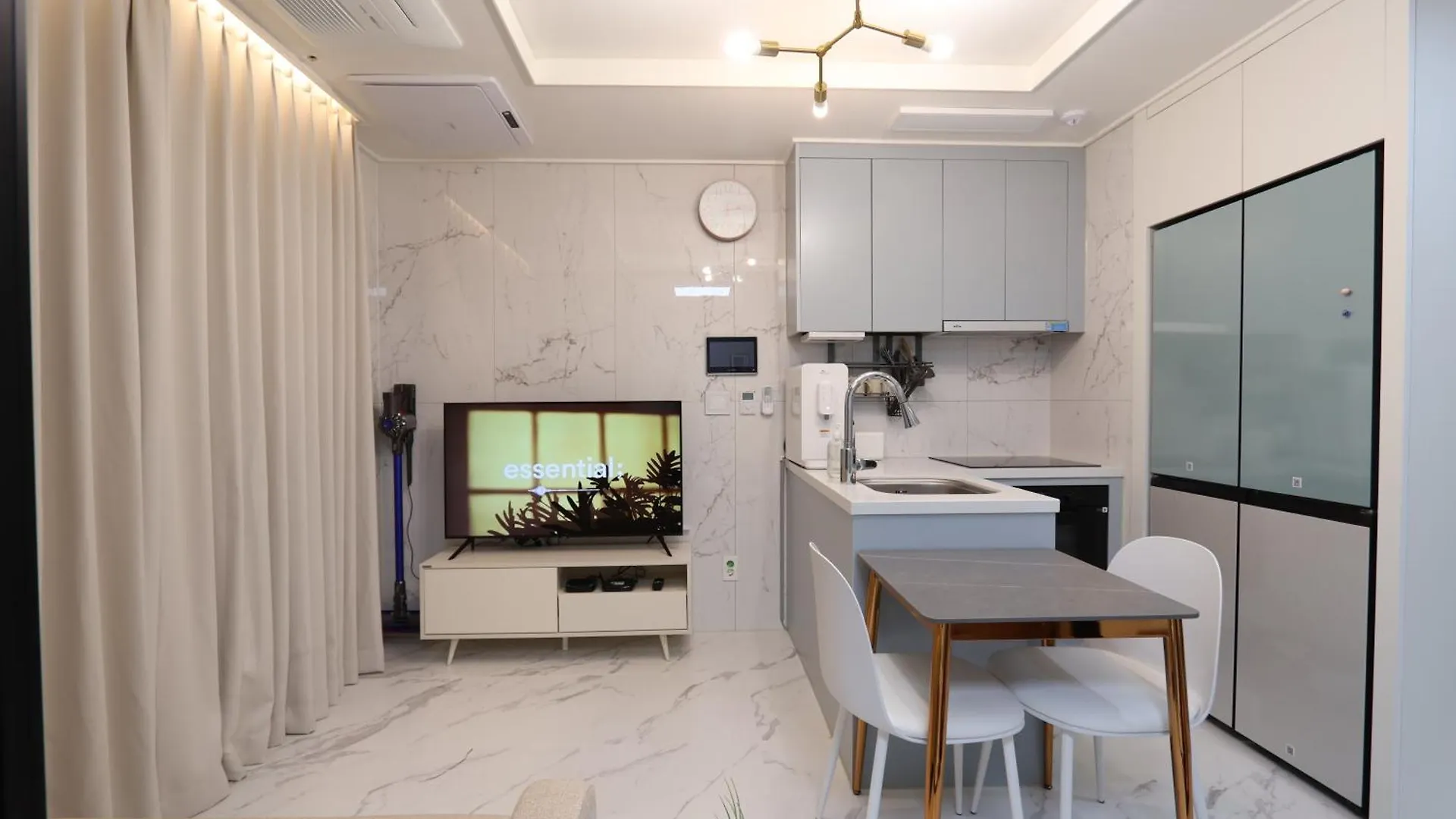 City Hall,Central Seoul Apartment