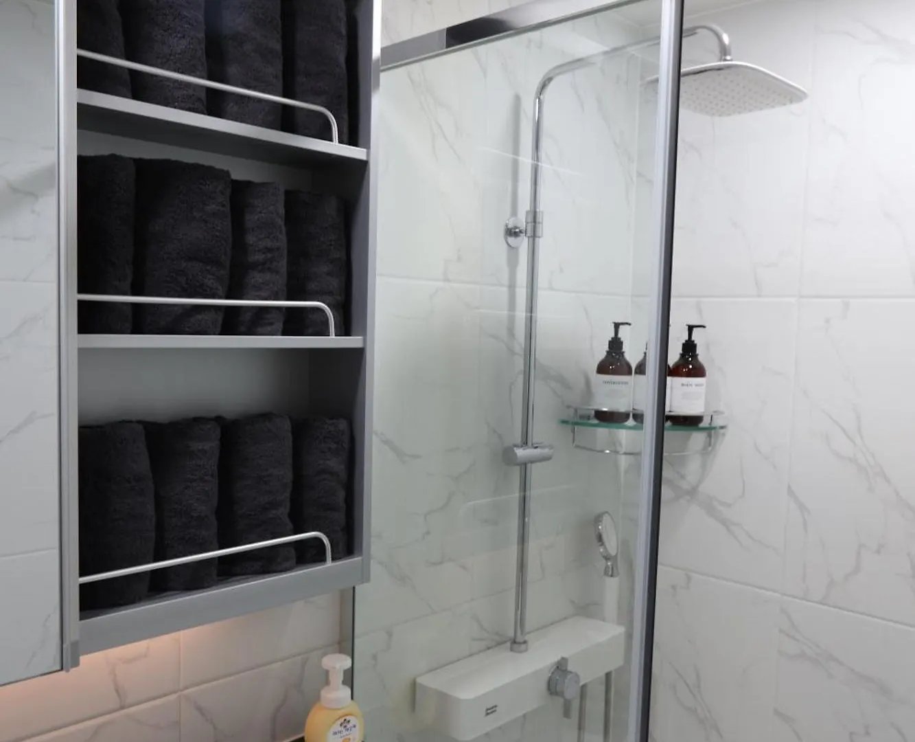 City Hall,Central Seoul Apartment 0*,  South Korea